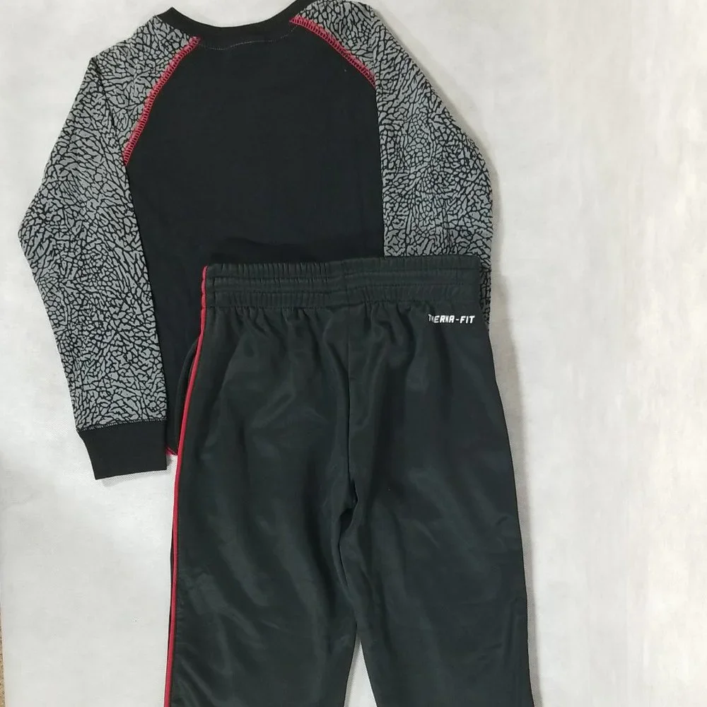 Nike Boys Size 4 Air Jordan Set Therma-Fit Shirt and Pant Outfit‎ Black NWT